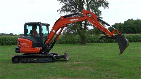 kubota track hoes